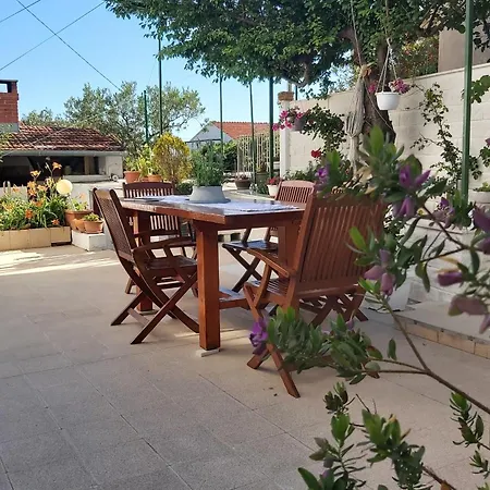 And With Parking Space Hvar - 13161 招待所