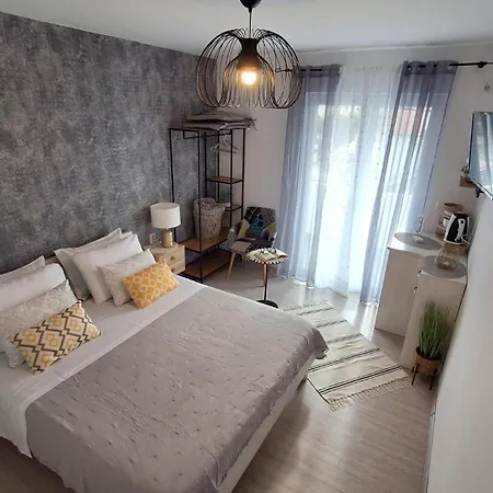 ゲストハウス And With Parking Space Hvar - 13161 フヴァル